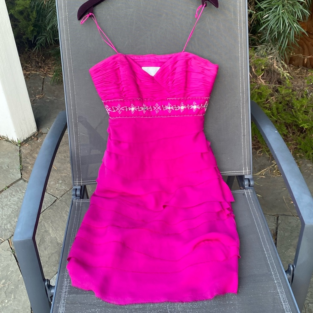 Badgley Mischka fancy fuchsia pink silk strapless dress, size 4